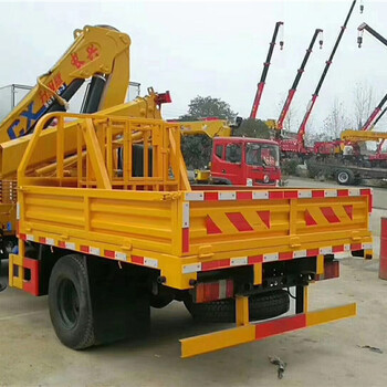 石煤隨車吊與平板車 中國專用汽車制造業的重要產地與產品概述